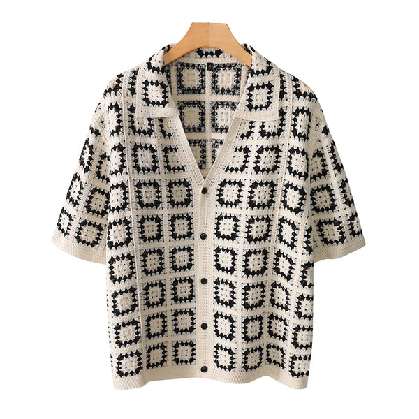 V-Neck Knitted Short Sleeve Shirt