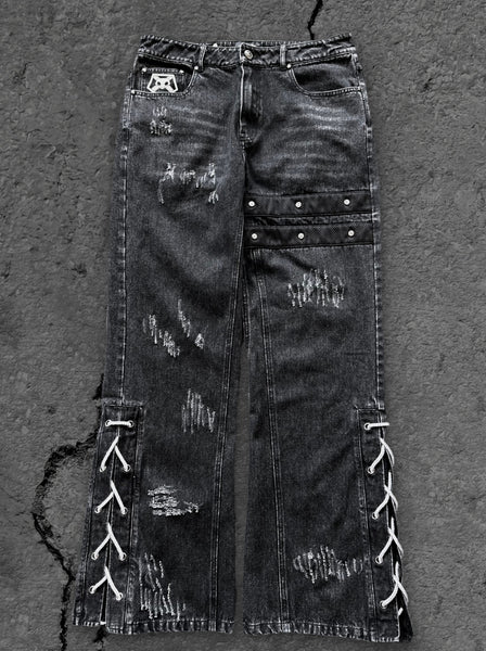 “Ichigo” Flared Jeans (Black)